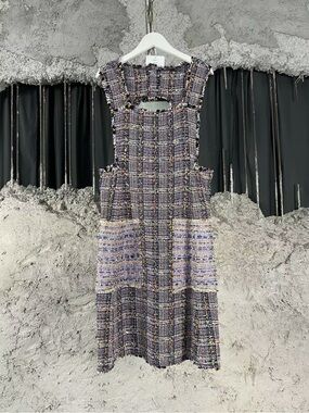 🚩steal CHANEL Multi-Color Tweed Sleeveless Midi Dress with Cutout